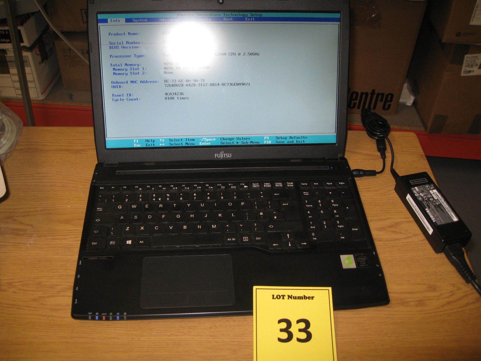 FUJITSU LIFEBOOK LAPTOP A544 CORE i5 2.5GHZ, 2GB RAM, 500GB HD, DVDRW, PSU, WIN 8 PRO STICKER. SMALL