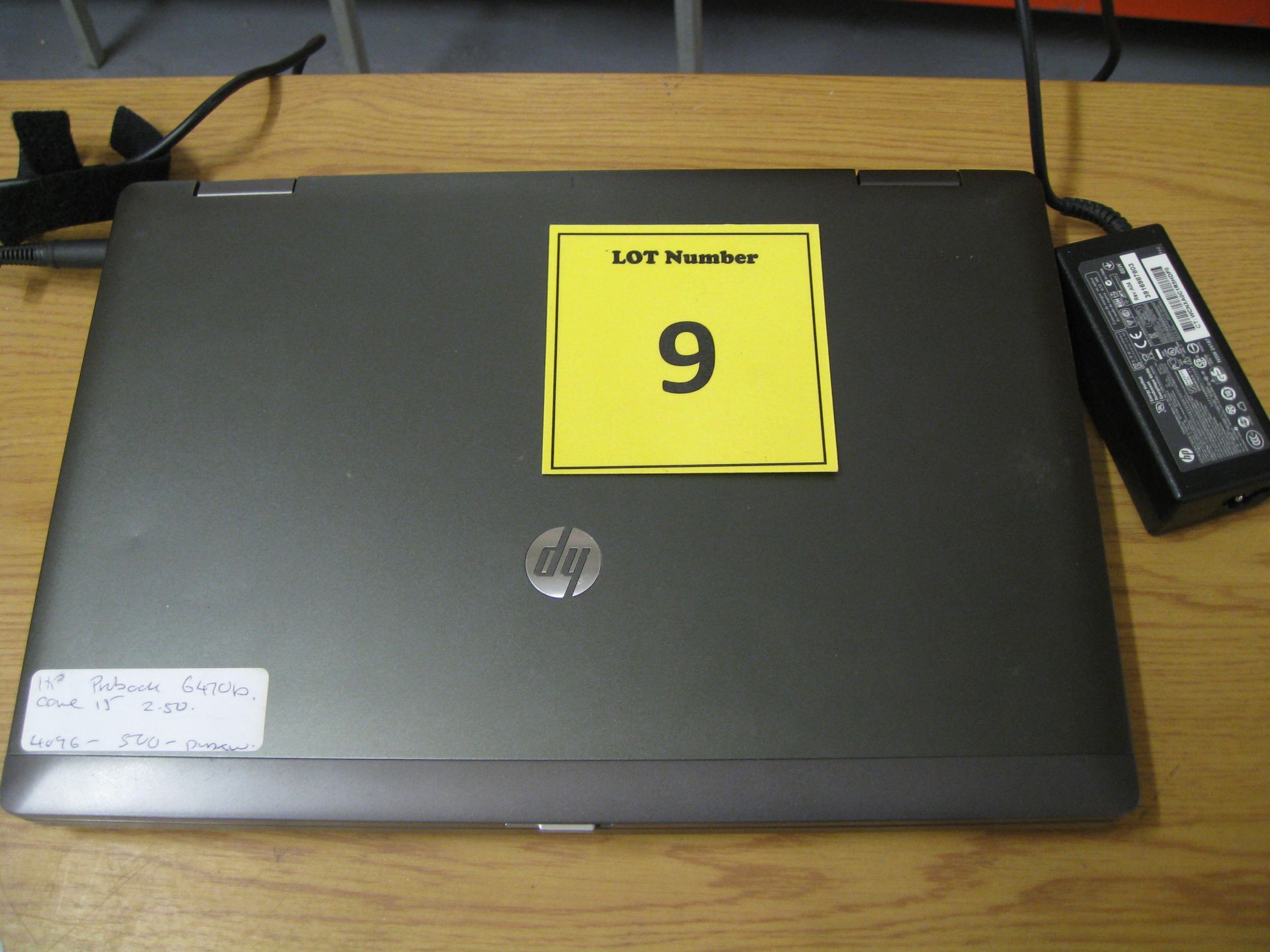 HP Probook 6470b Laptop, Core-i5/2.50GHZ, 4GB RAM/500 GB HDD, dvdrw, psu - Win 7 Pro. COA Tiny dint - Bild 3 aus 3