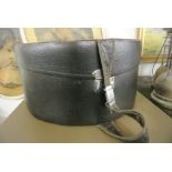 VINTAGE/ FASHION - A vintage black leatherette hat box, measuring