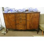 FURNITURE/ HOME - A stunning Art Deco Mahogany sideboard unit with 2 cupboards & 4 drawers,