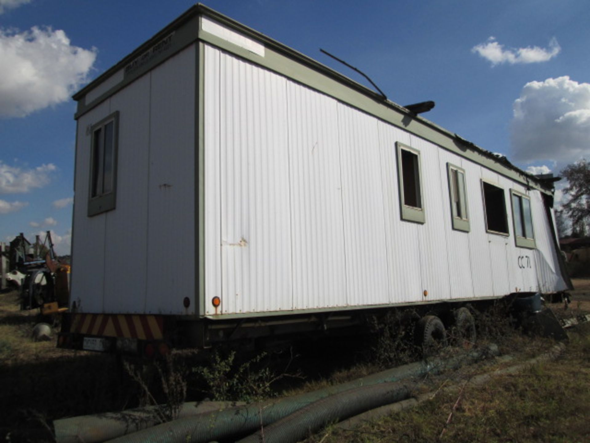 10m office/parkhome on chassis cnc659fs - Image 3 of 3