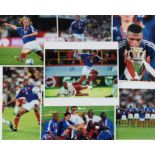 Ensemble de 12 photos de presse originales de l’équipe de France pour le Championnat d’Europe 2000