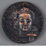 1956. Cortina d’Ampezzo. Médaille officielle de participant à la VIIème Olympiade d’Hiver. Graveur