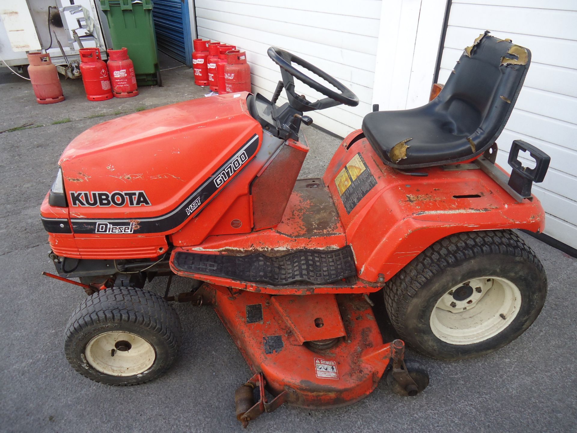 Kubota Diesel Ride On Mower - Image 2 of 11