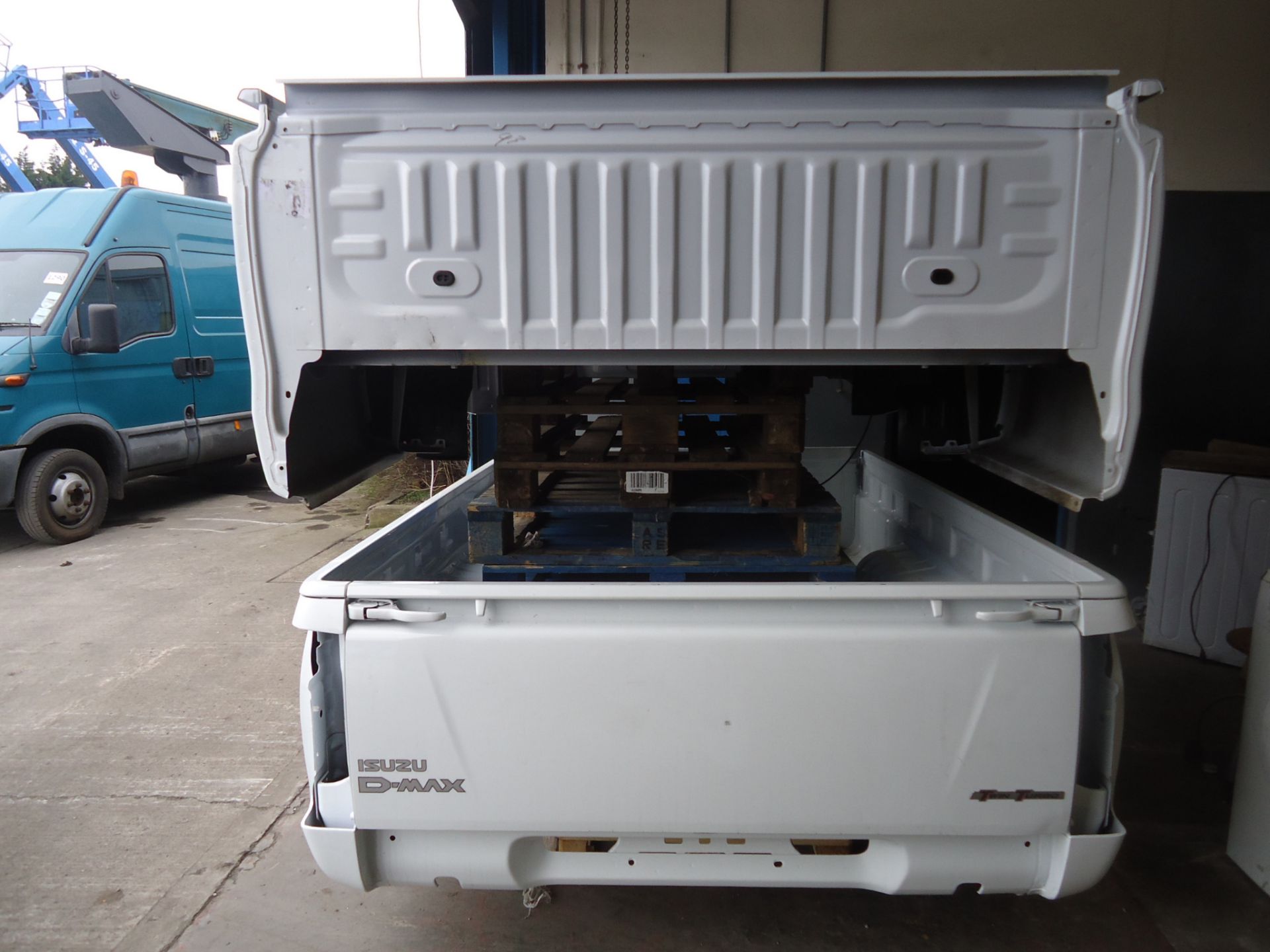 2 X Izuzu D-Max Rear Bodies - Image 3 of 5