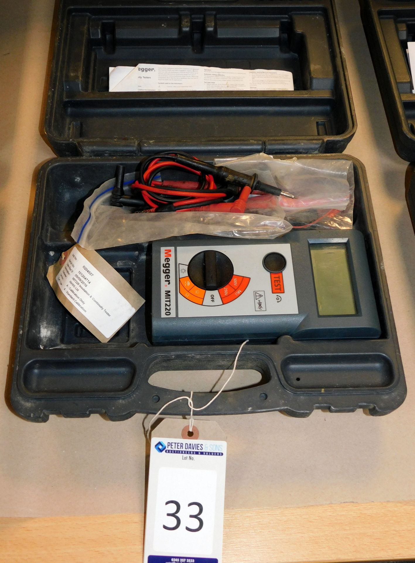 Megger MIT220 Insulation & Continuity Tester