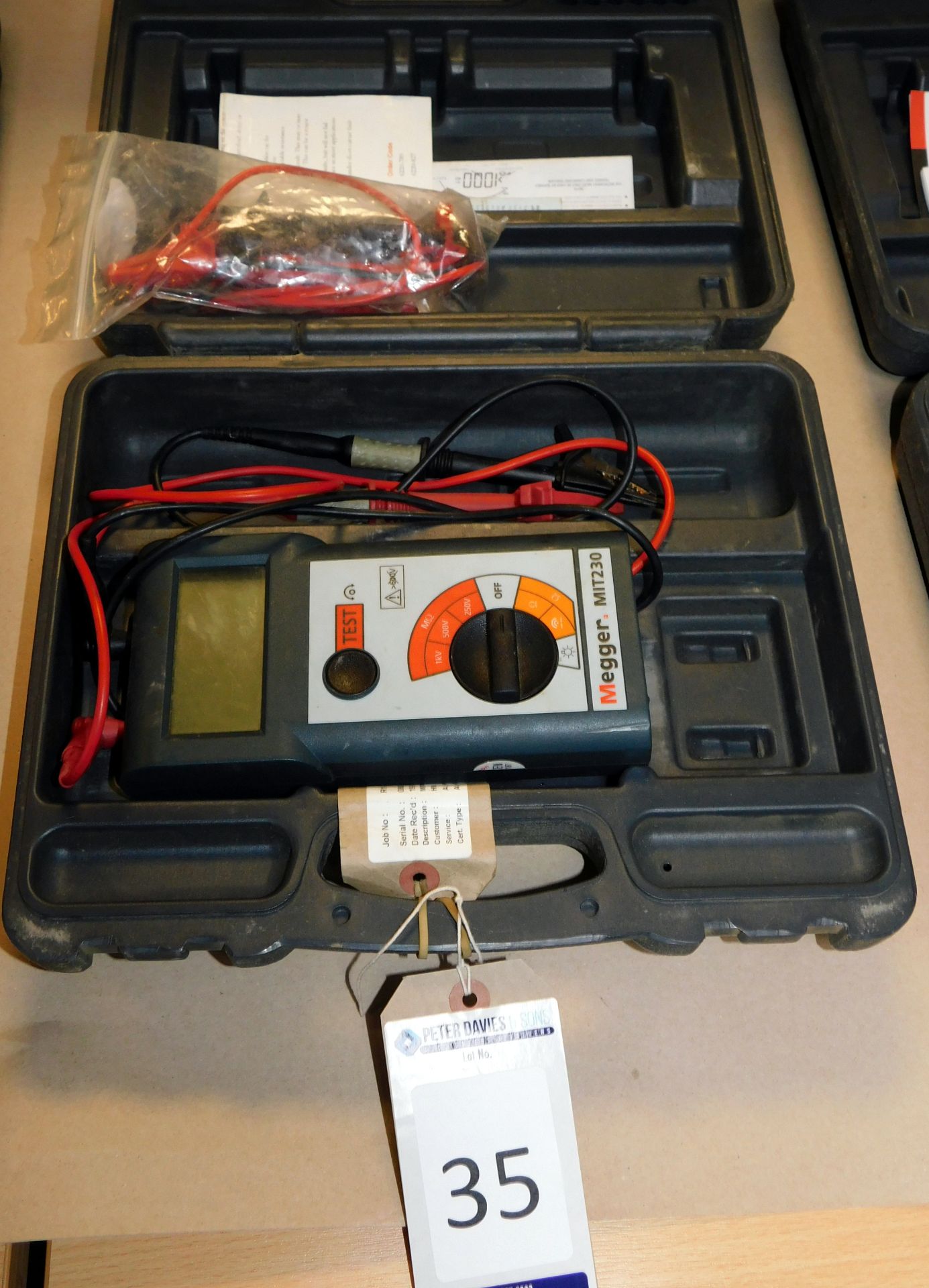 Megger MIT230 Insulation & Continuity Tester