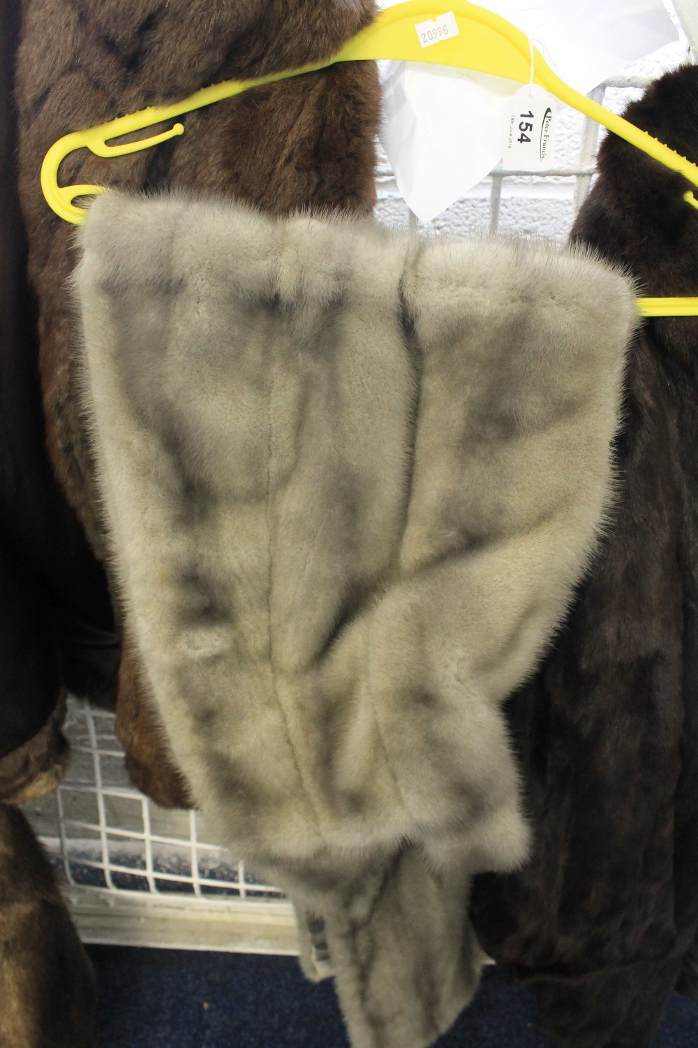 Lady's sapphire mink fur shawl. CONDITION REPORT: Overall appears ok.