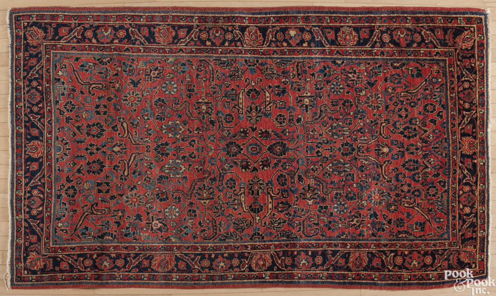 Sarouk carpet, ca. 1920, 6'11'' x 4'1''.