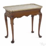 Frank Auspitz, York, Pennsylvania diminutive Queen Anne style mahogany marble top tea table, 24 1/