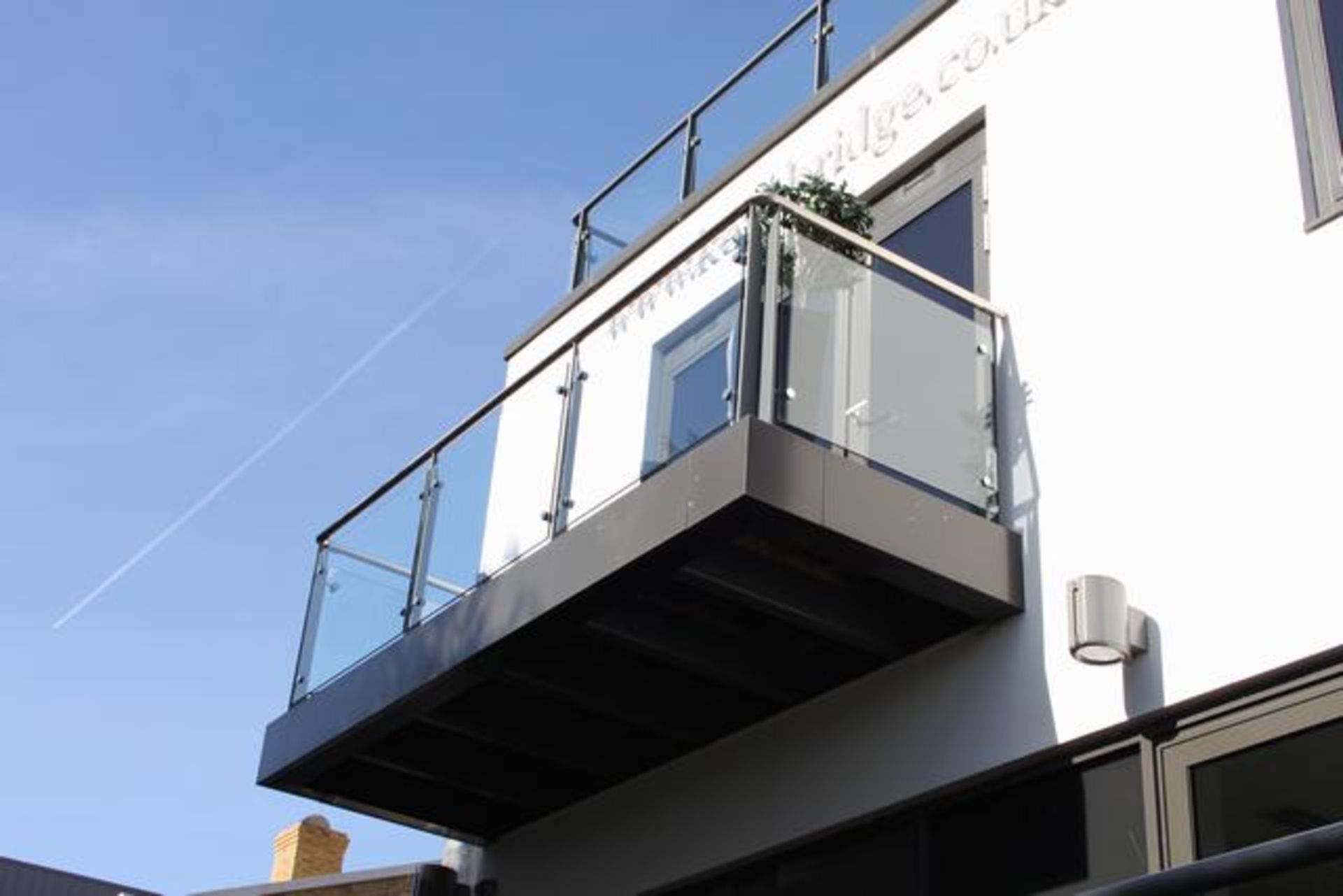 Balcony structure 4000mm x 1350mm