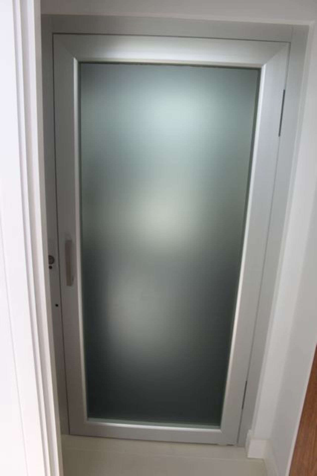 Thyssenkrupp Ceteco 0R04 400kf passenger elevator YOM 2011 (s/n 3002435)