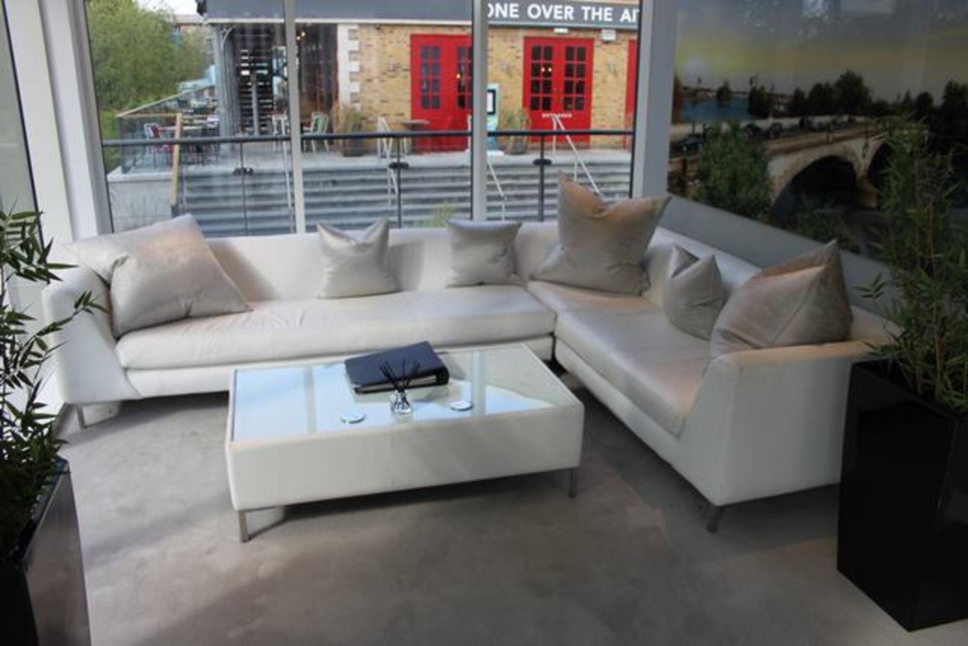 Jameson Seating Elland white bonded leather corner sofa pocket sprung seat foam and fibre cushions