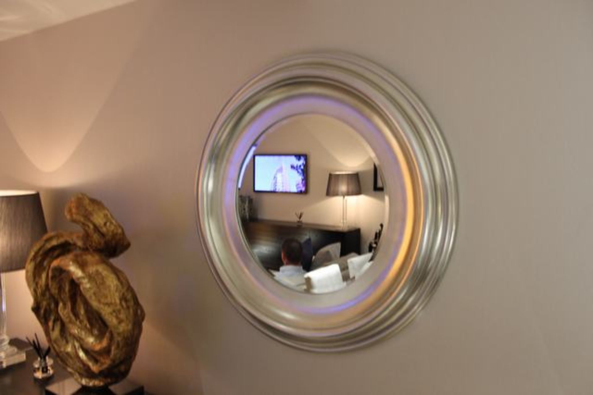 Tiffany silver painted framed wall mirror 1000mm diameter