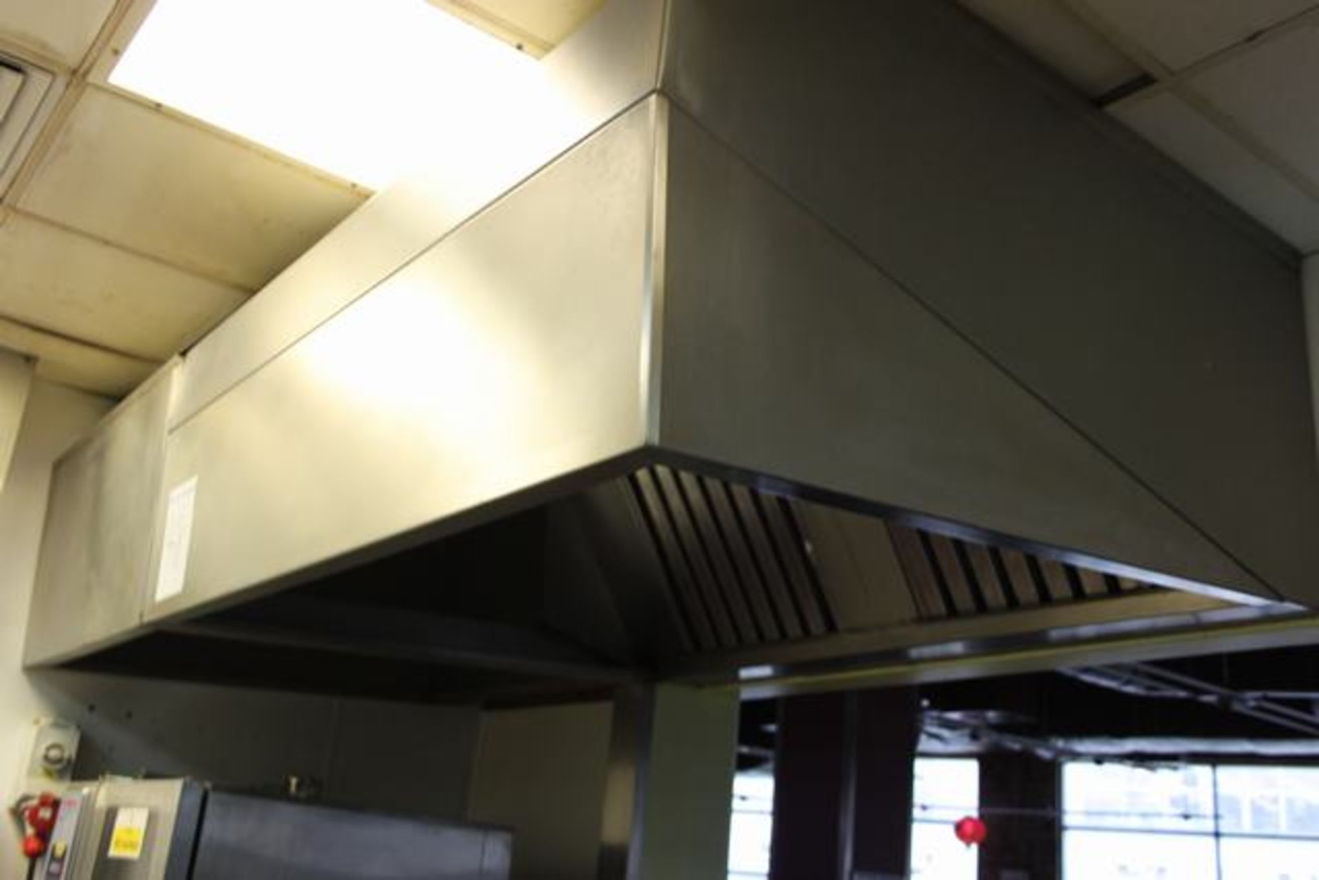 Stainless steel extraction canopy twin baffle modular in design and robustly constructed, they can