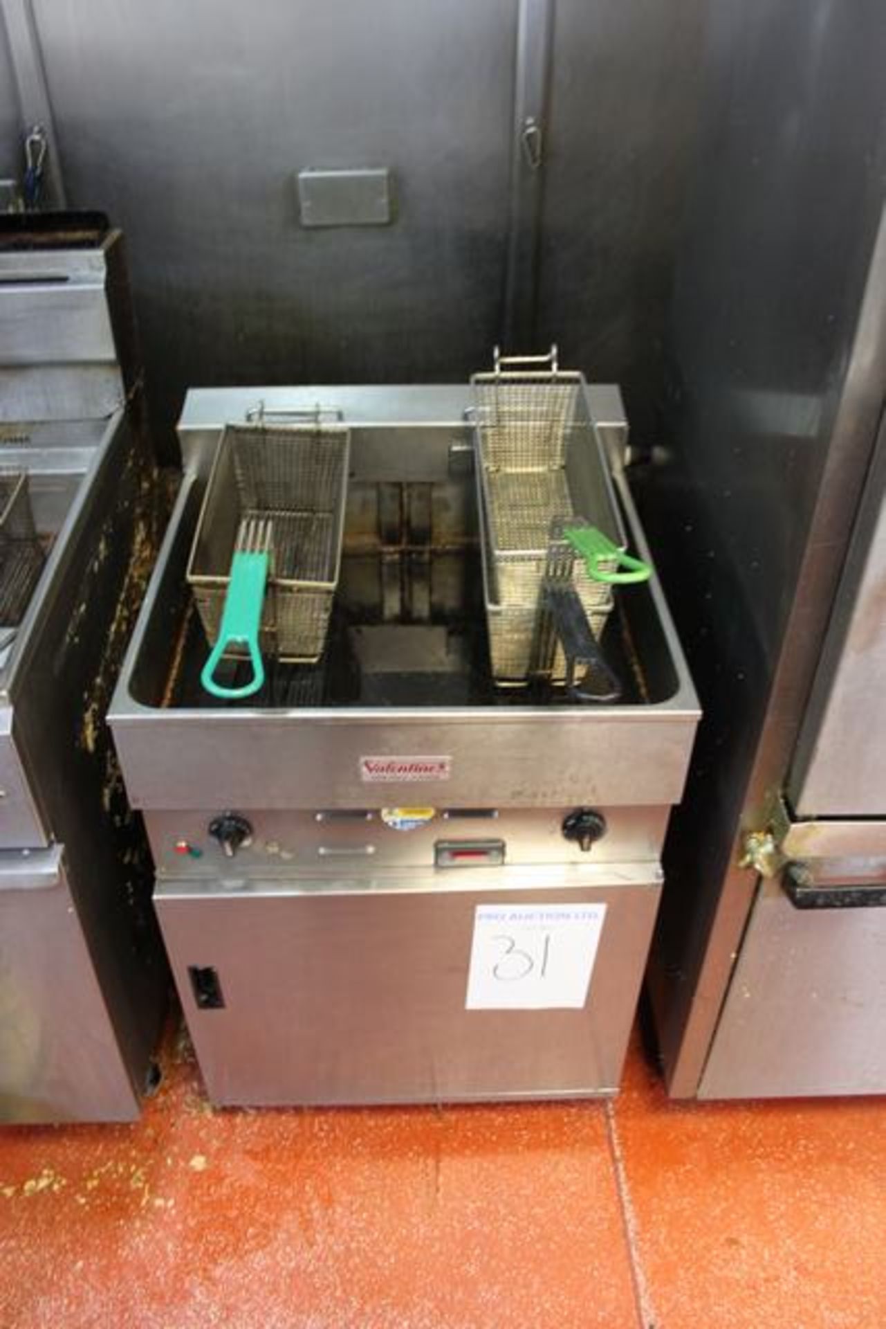 Valentne electric fryer V600 PDI 28 litre single tank twin basket 3 phase electric fryer with oil