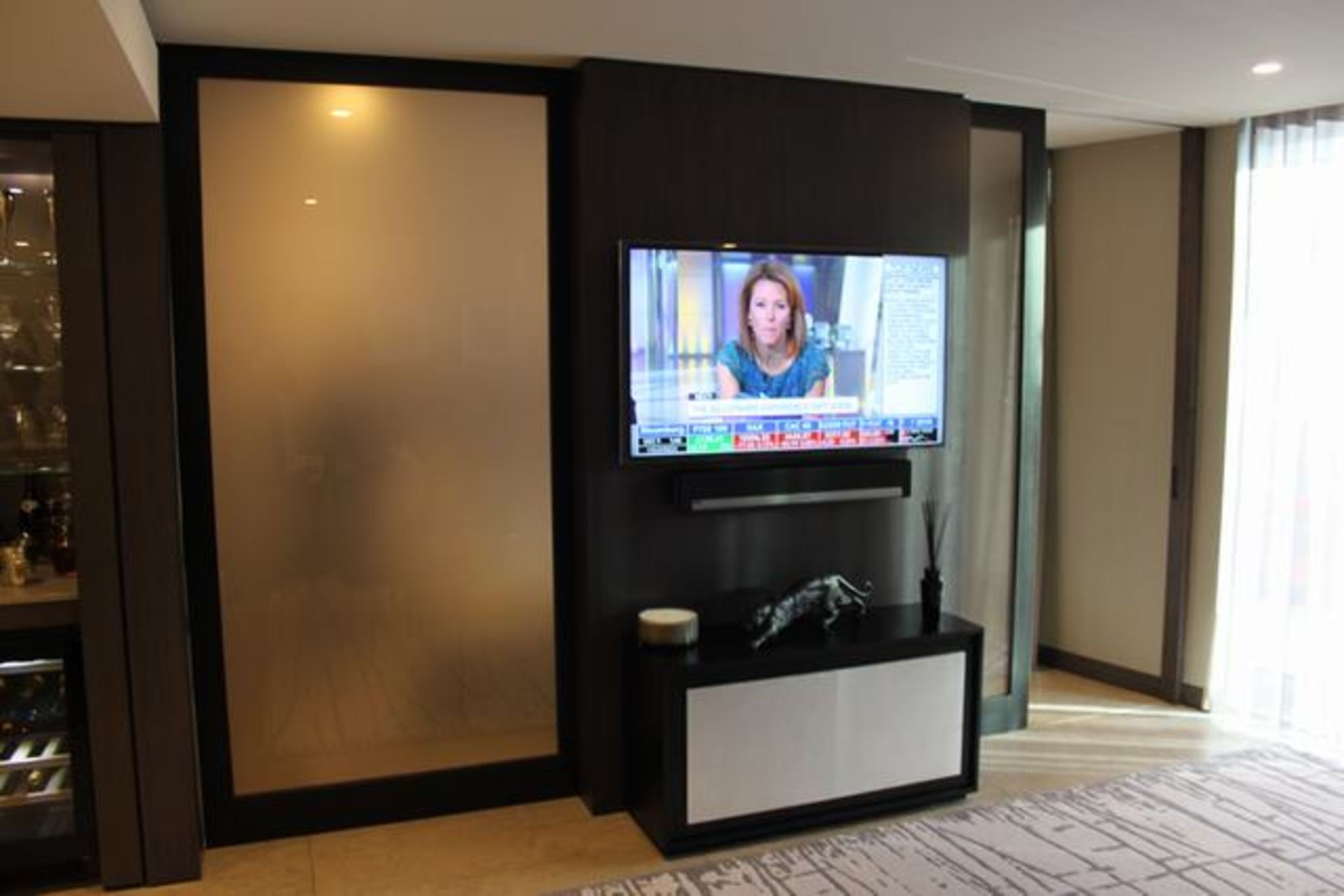 A pair of sliding glass door room divider bronzed glass effect with black gloss frame 4100mm x - Image 2 of 2