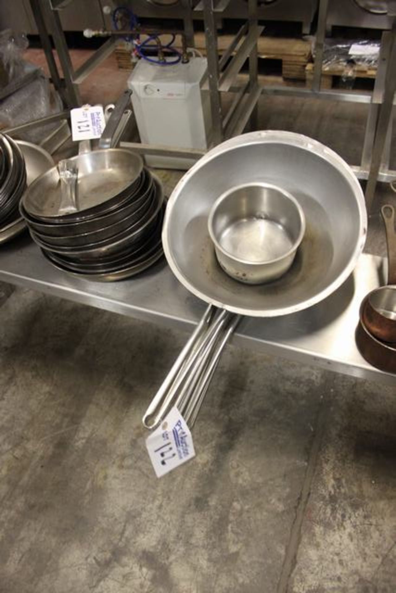 Various stainless steel wok pans