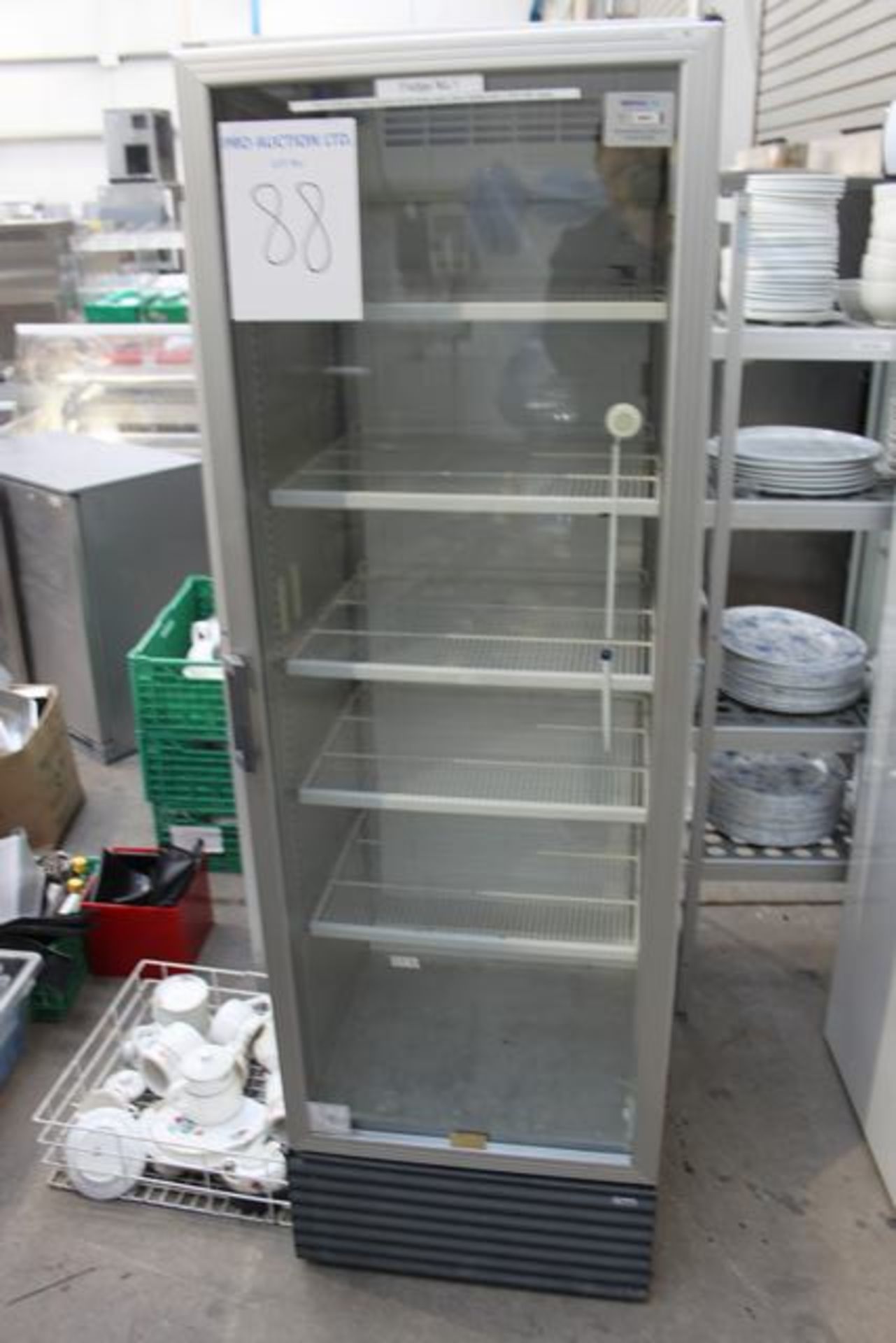 Caravell 400-027-10 glass door refrigerated drinks fridge 600mm x 660mm x 1850mm