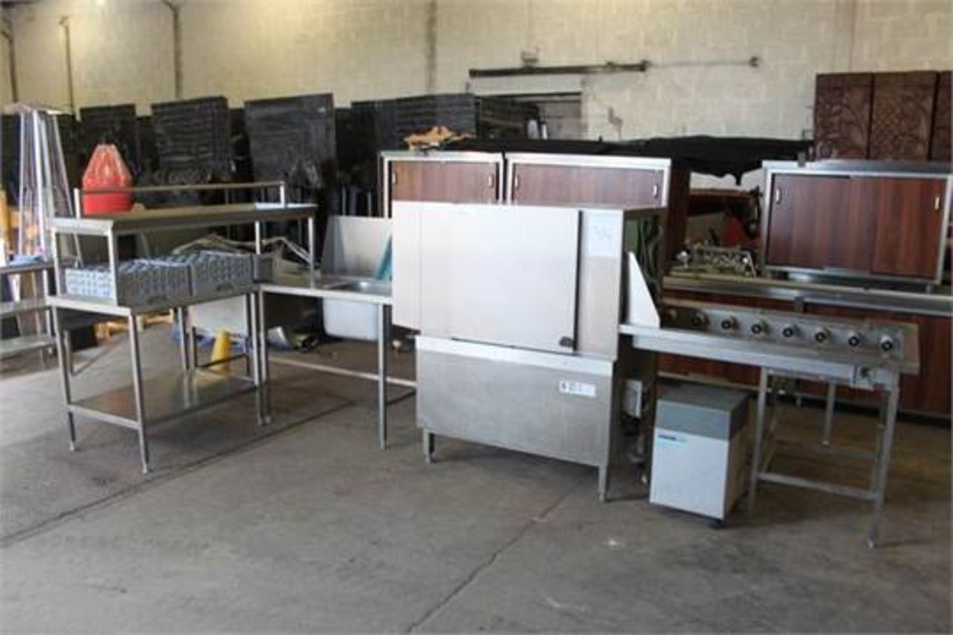 Winterhalter STR110 single tank rack conveyor dishwasher the STR 110 one tank rack conveyor