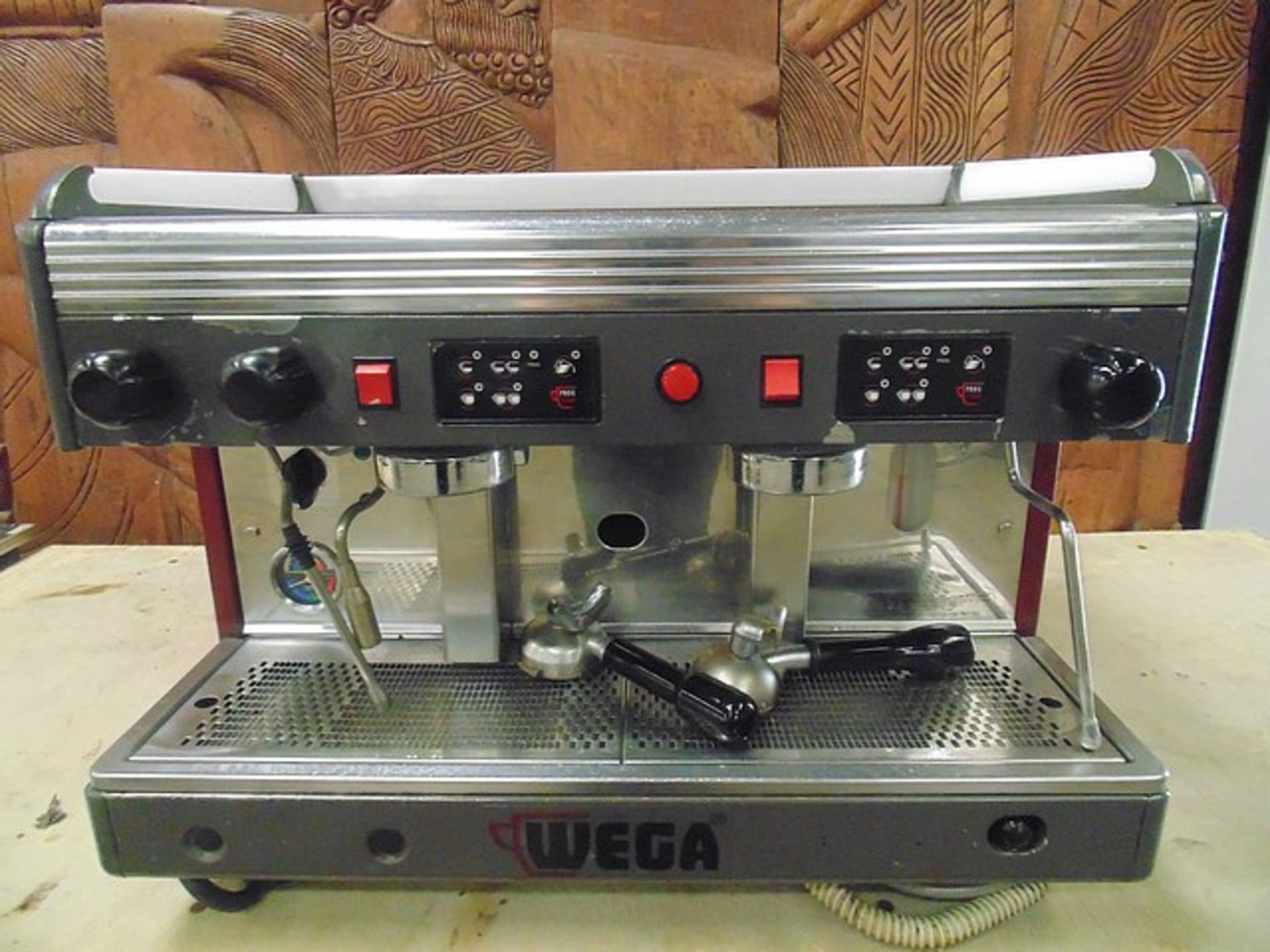 Wega Nova 2 Group Electronic coffee machine Four programmable doses per group, with manual brewing