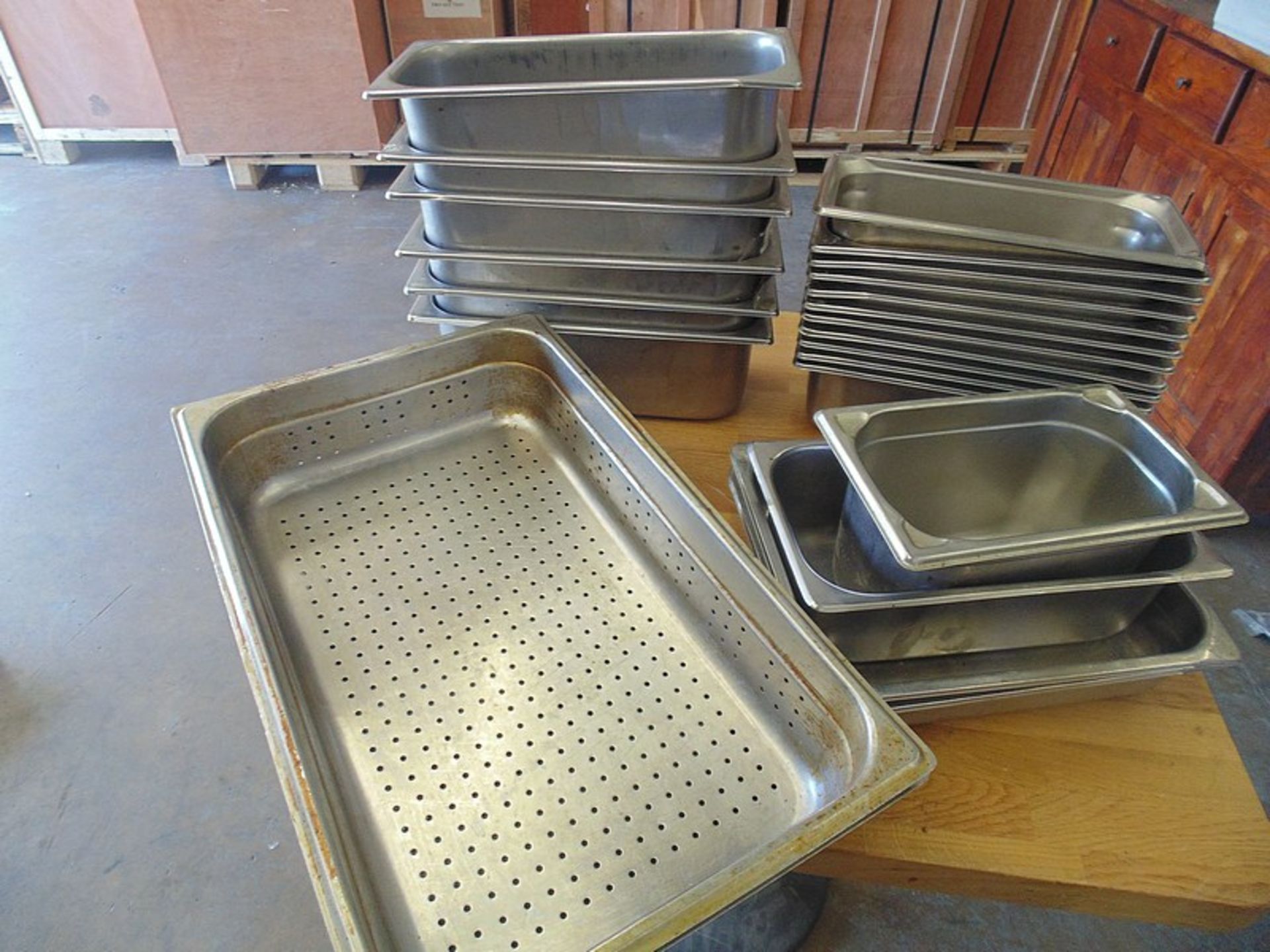 23 x various stainless steel GN gastronorm pans