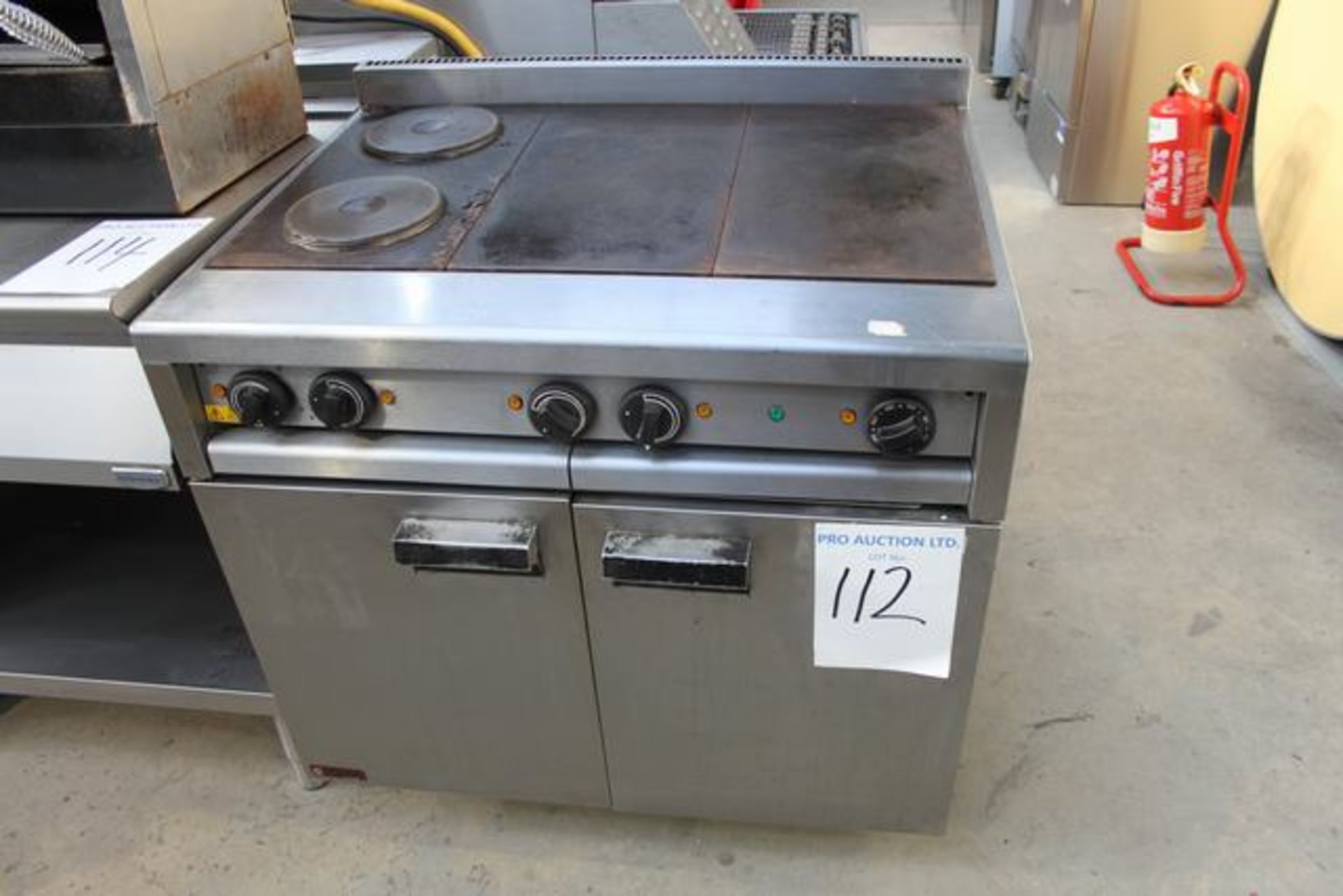 Corsair electric CH965 solid top range with two electric boiling rings YOM 2003 (s/n 0856).