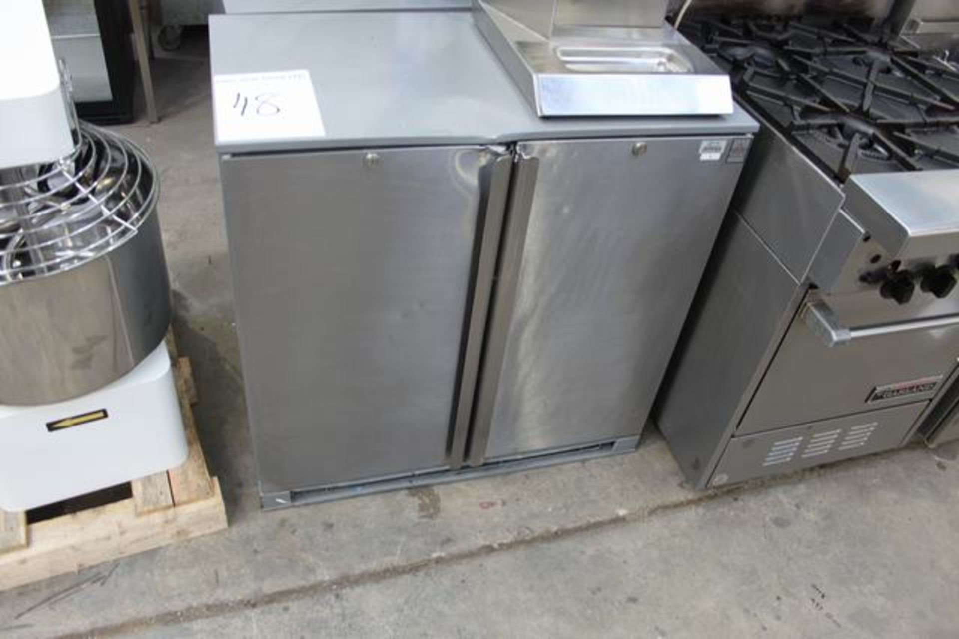 Osborne 2500 stainless steel solid door back bar cooler 220 litre capacity temperature range 2 / 8°C
