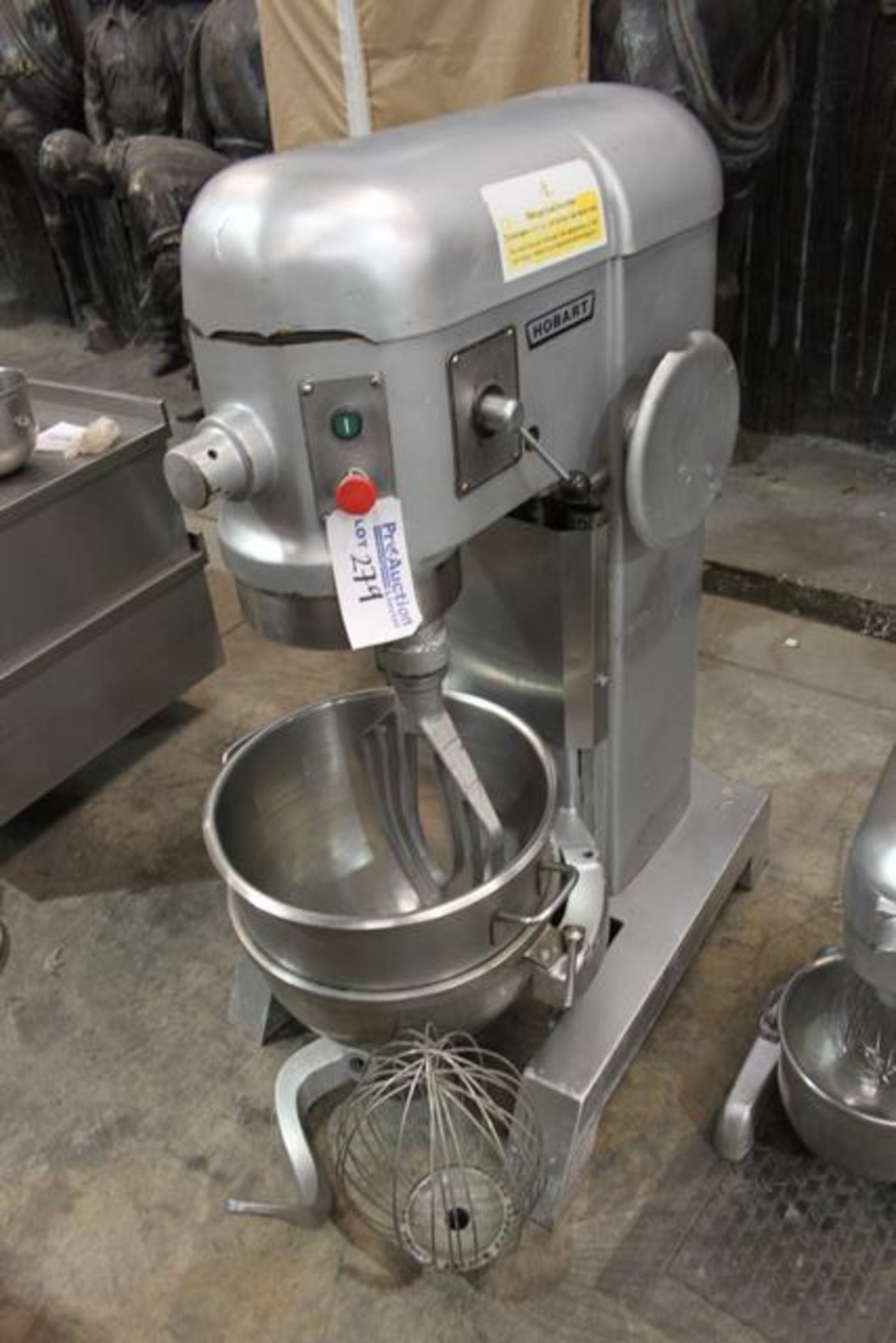 Hobart H600 planetary mixer capacity 57.5 litres 3-speed gear box stainless steel bowl flat - Image 3 of 3