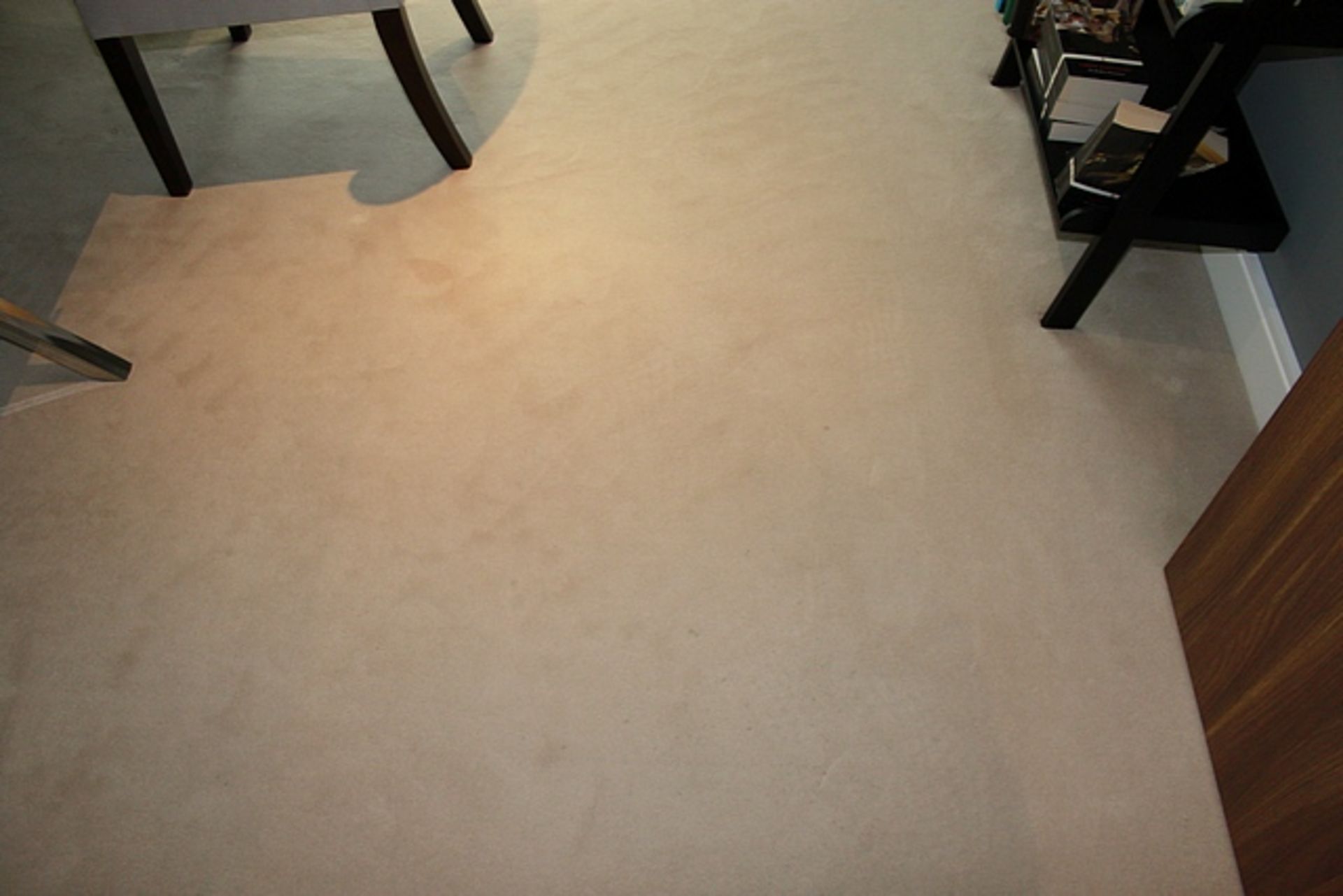 Wool mix cream carpet 3000mm x 3000mm