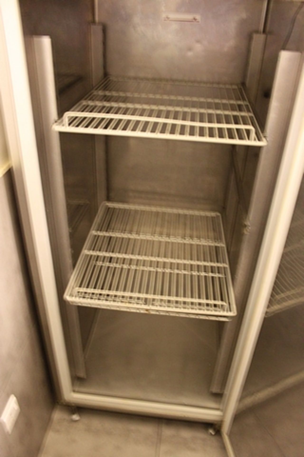 Liebherr Gastro Line NT commercial 600 litre stainless steel upright refrigerator temperature - Image 4 of 4