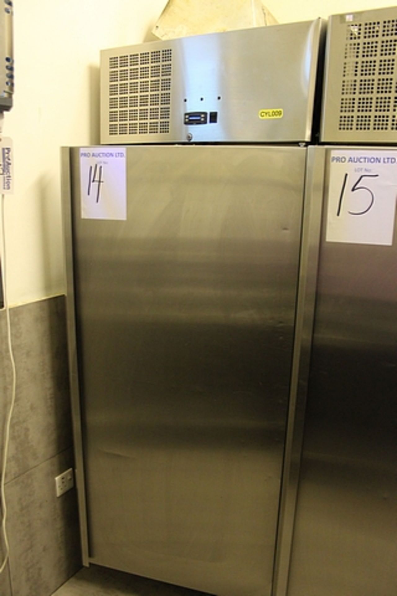 Liebherr Gastro Line NT commercial 600 litre stainless steel upright refrigerator temperature