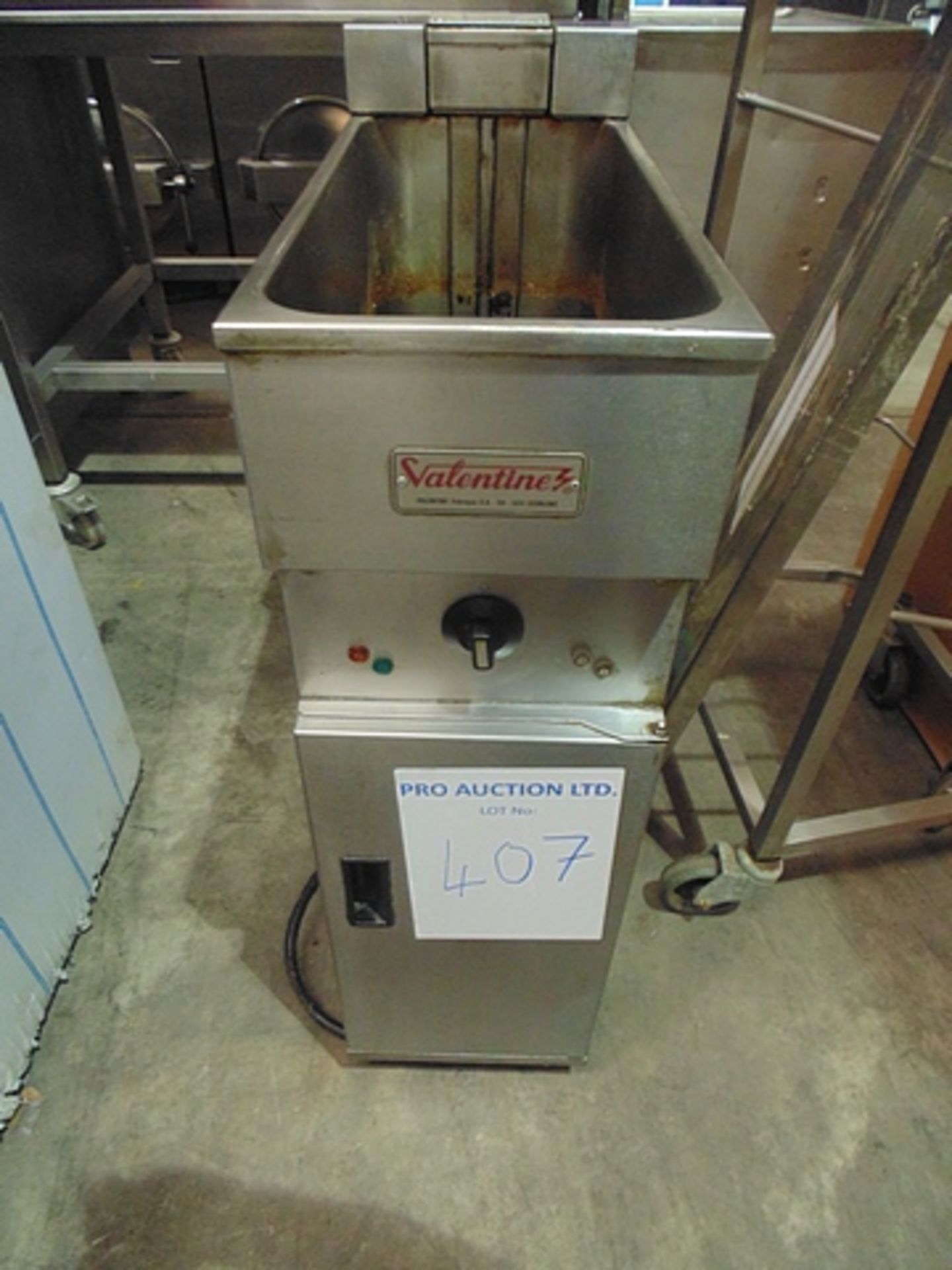 Valentine model V260 single tank single basket fryer SN ZU253A118K2 240v single phase