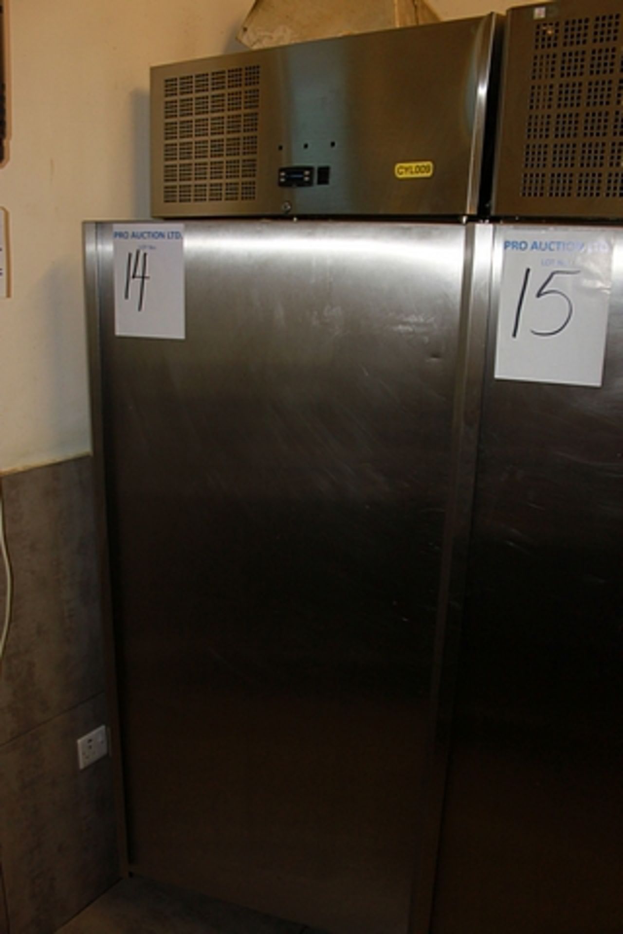 Liebherr Gastro Line NT commercial 600 litre stainless steel upright refrigerator temperature - Image 2 of 4