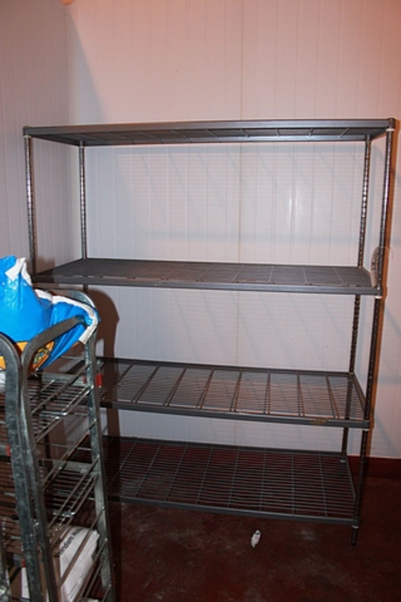 Chrome and powder coated wire plastic coated static rack 1500mm x 600mm x 1820mm