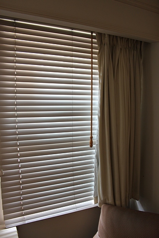 A pair of drape curtains 3000mm x 1600mm