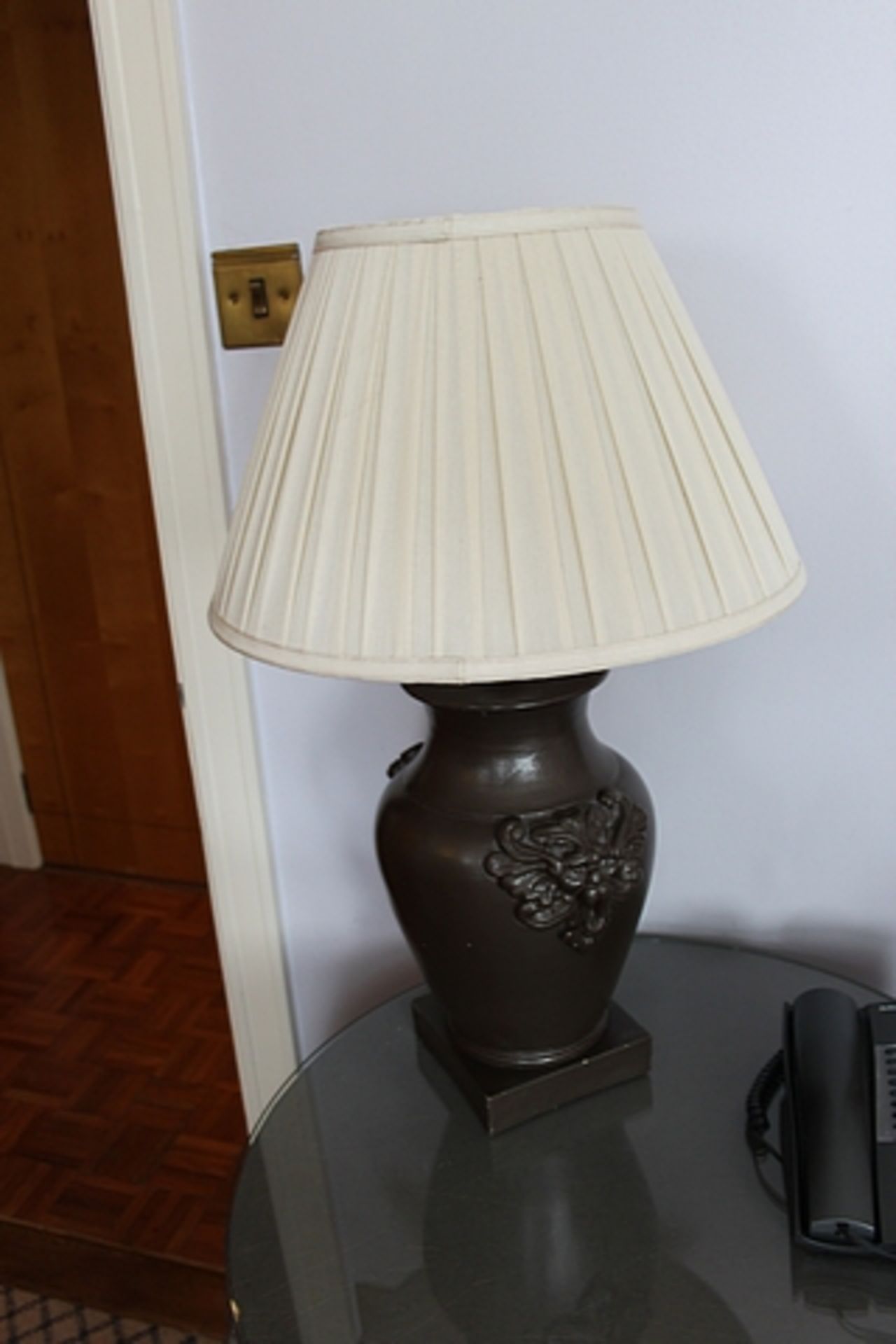 A pair of Endon Lighting urn shaped contemporary table lamps