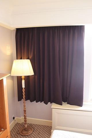 A pair of drape curtains 2200mm x 1600mm