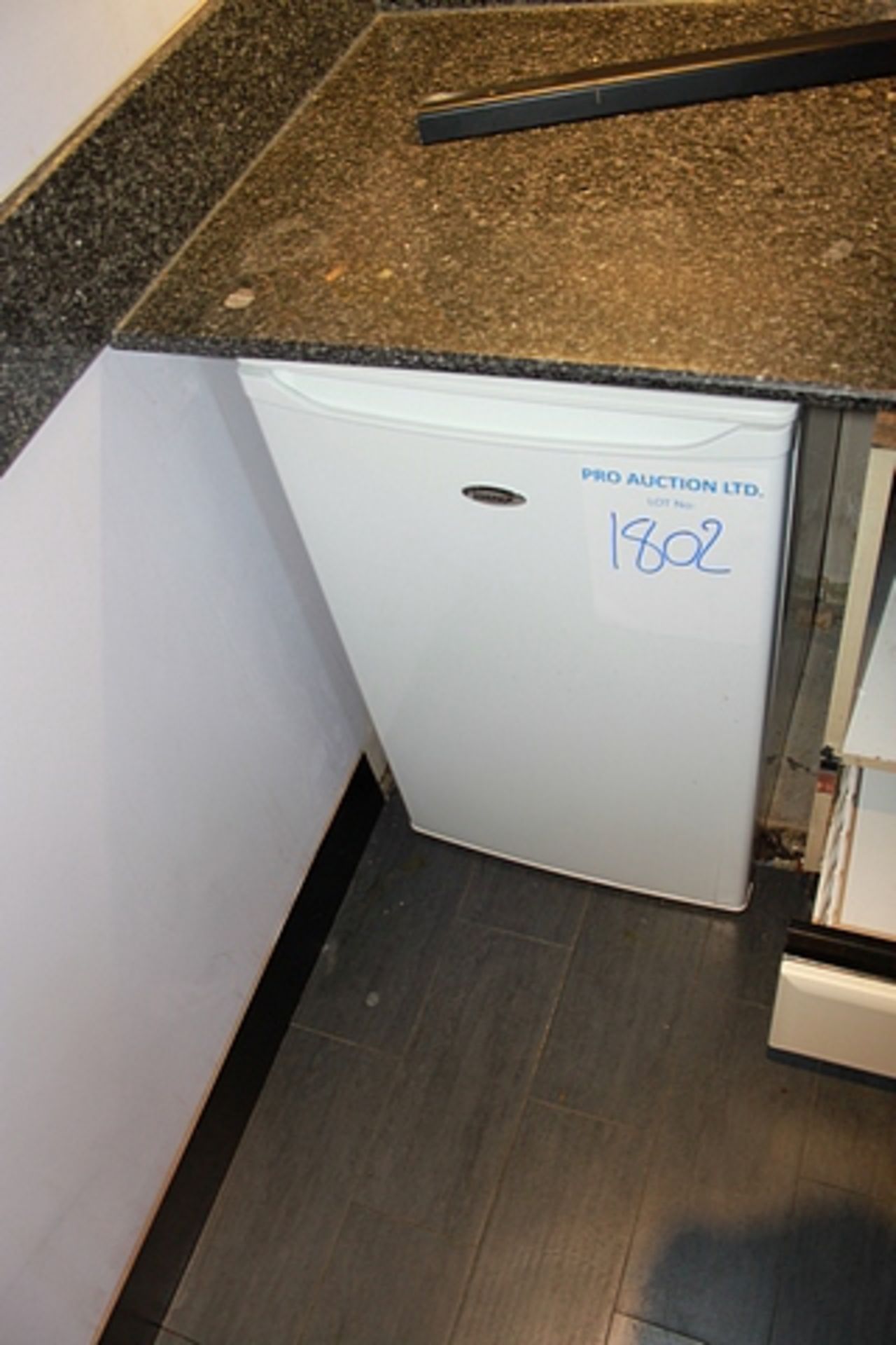Ignis undercounter refrigerator