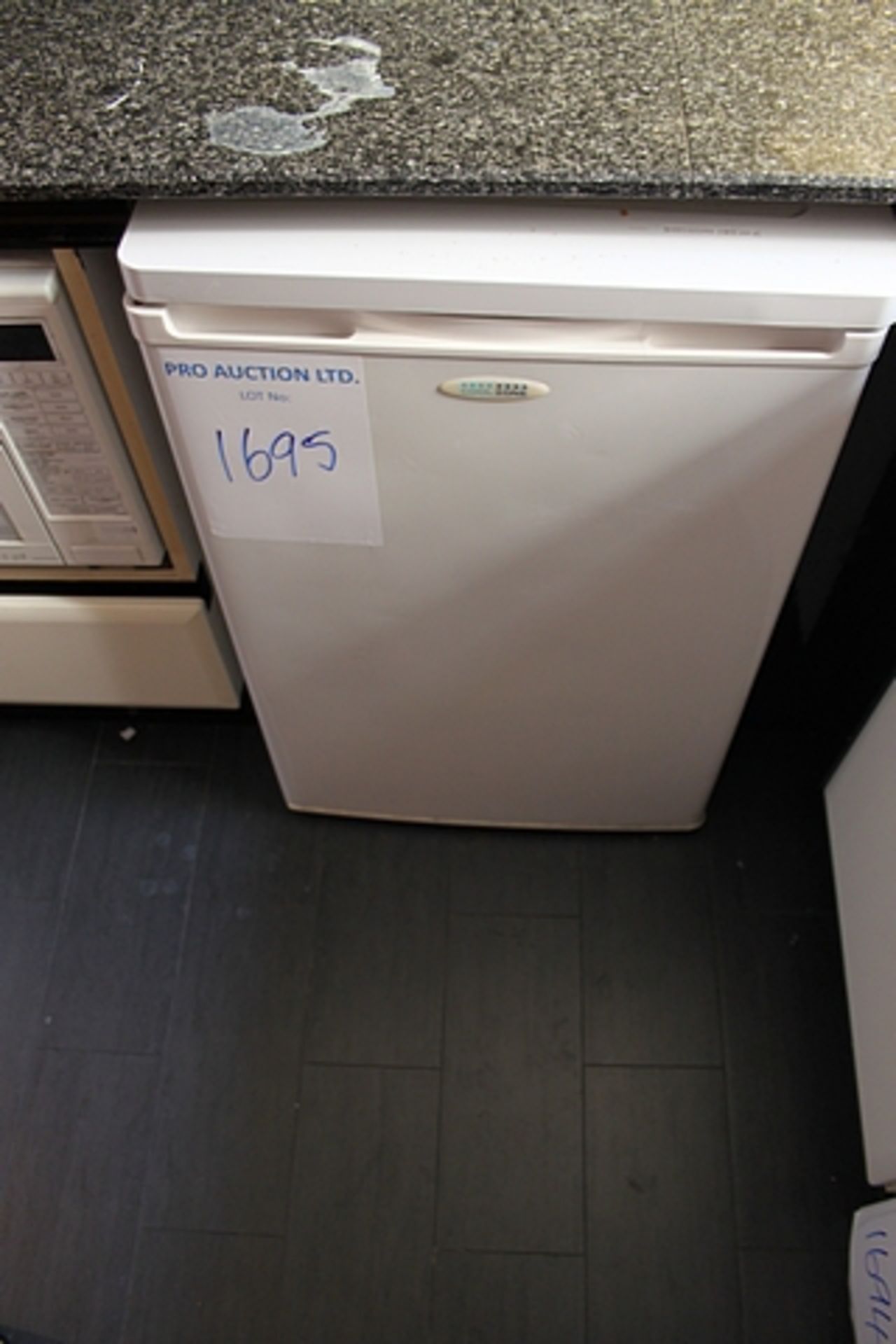 Coolzone undercounter refrigerator
