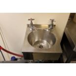 Stainless steel wall mounted hand wash basin 280mm x 300mm