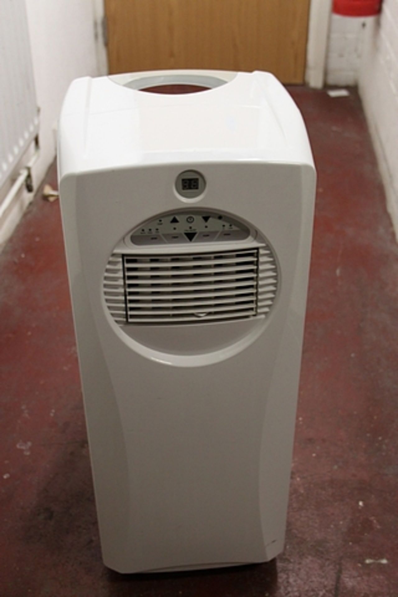 Challenge 8061 mobile air conditioning unit output 9000BTU 2 speed settings 12-hour timer 310mm x