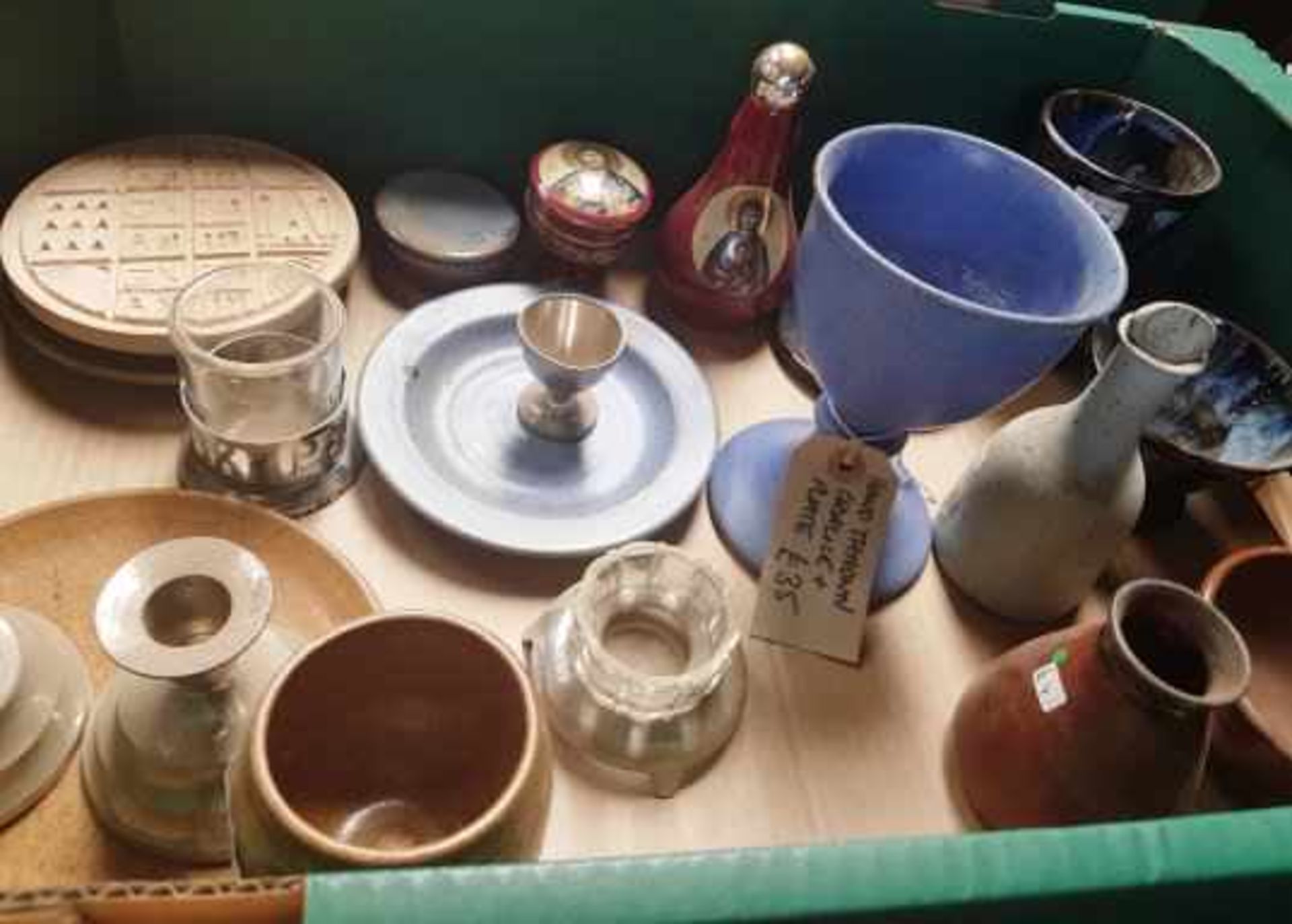 Collection of Ceramic and China Religious Ware - Image 4 of 4