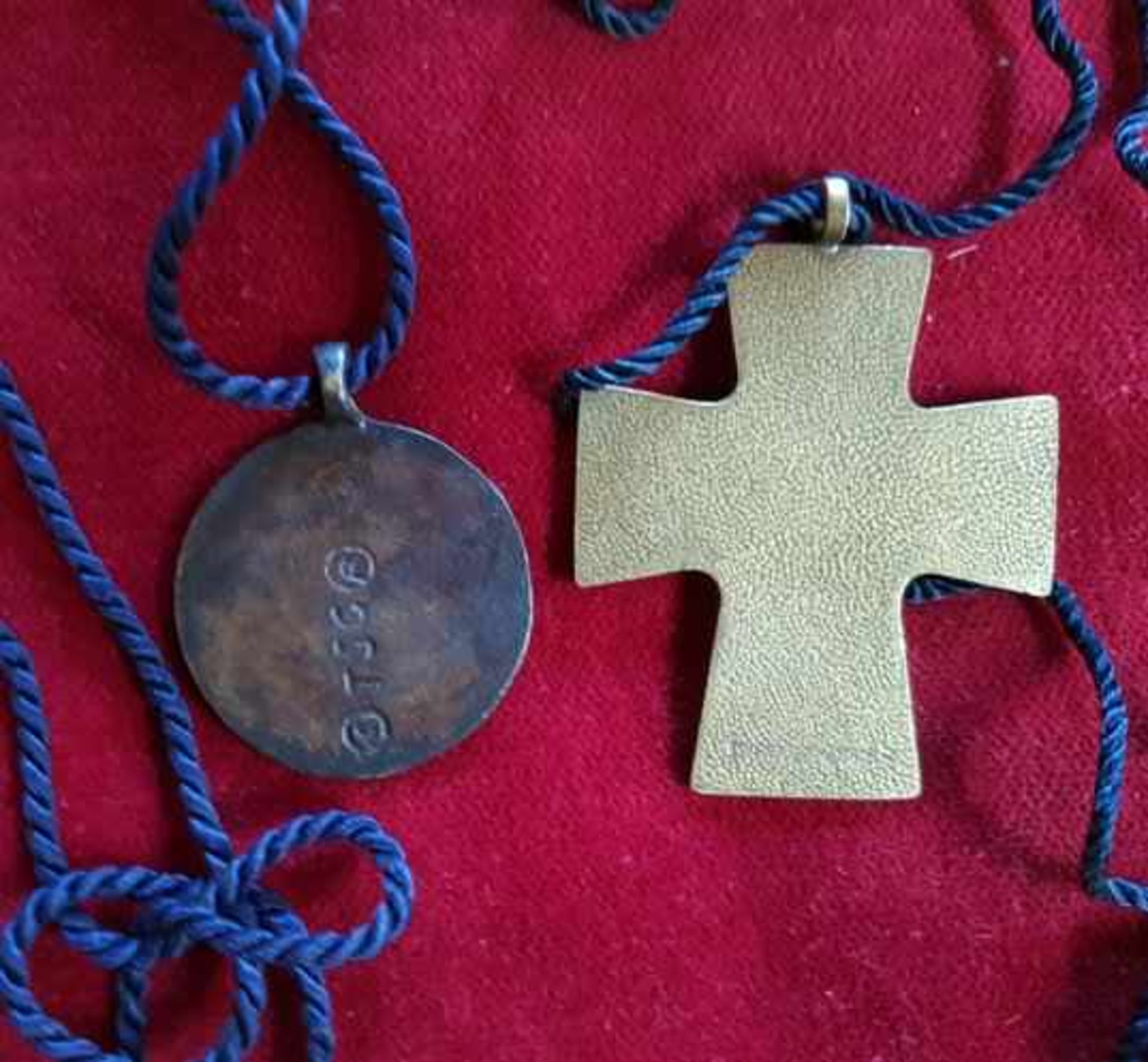 Two Christian Pendants Previously the property of Bishop Michael Colclough of St Paul's Cathedral - Image 2 of 2