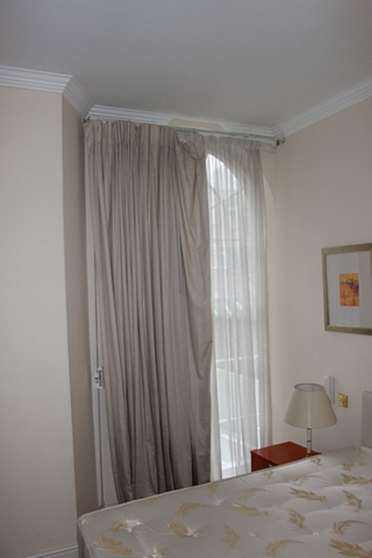 Single panel cream drape spans 1600mm x 2900mm drop