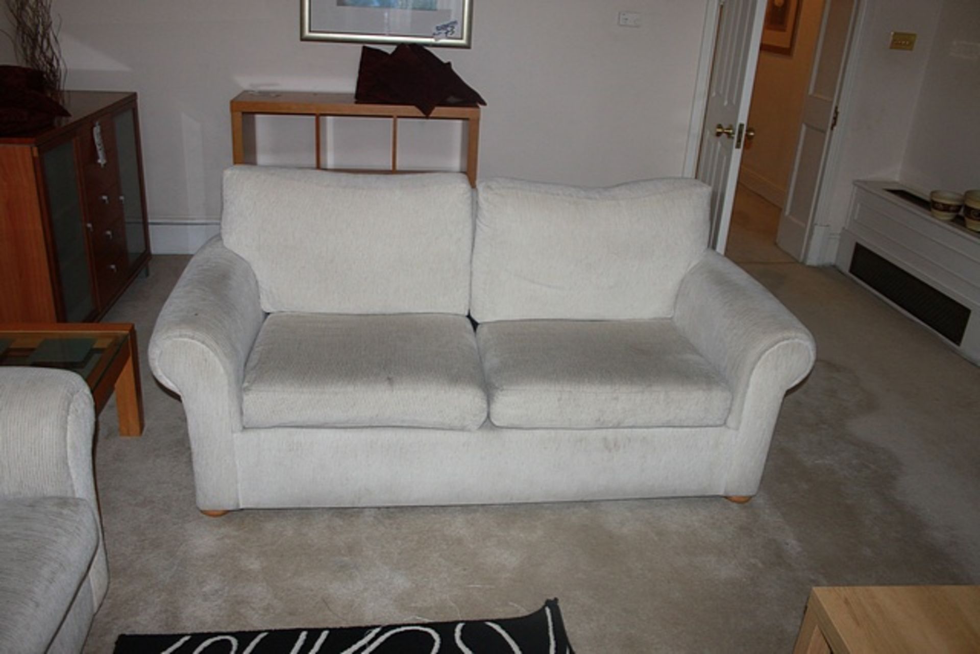 2 x upholstered cream sofas 2000mm x 900mm - Image 2 of 2