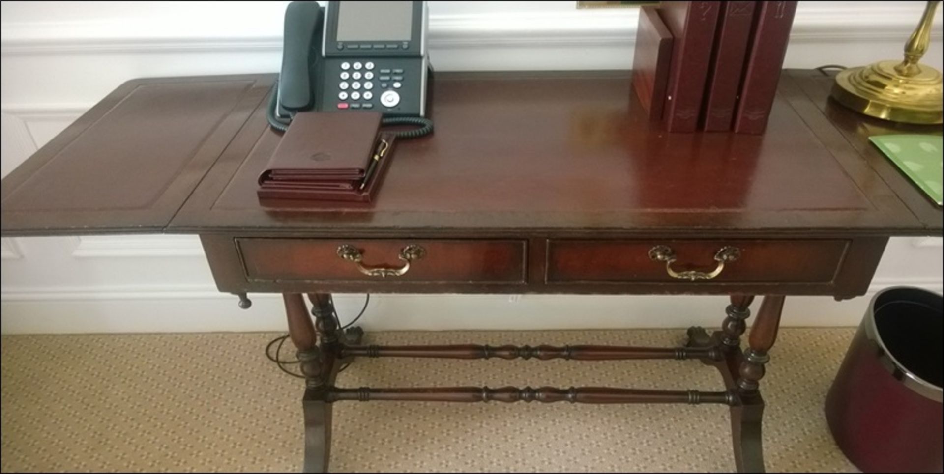 Georgian style mahogany sofa table having two frieze drawers below inlaid top with turned end
