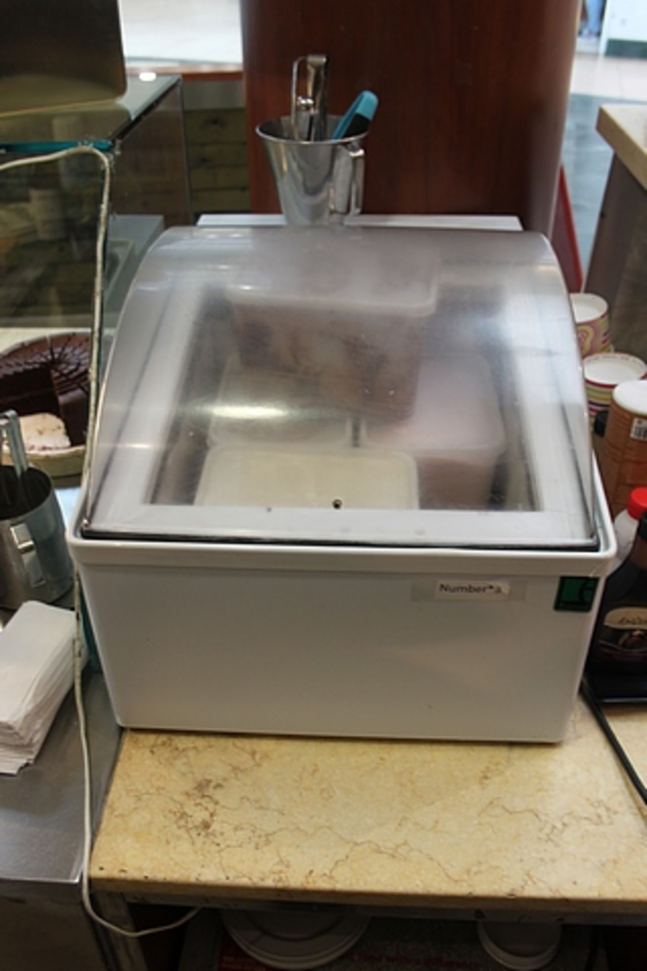 Table top ice cream ice cream freezer Model R134A