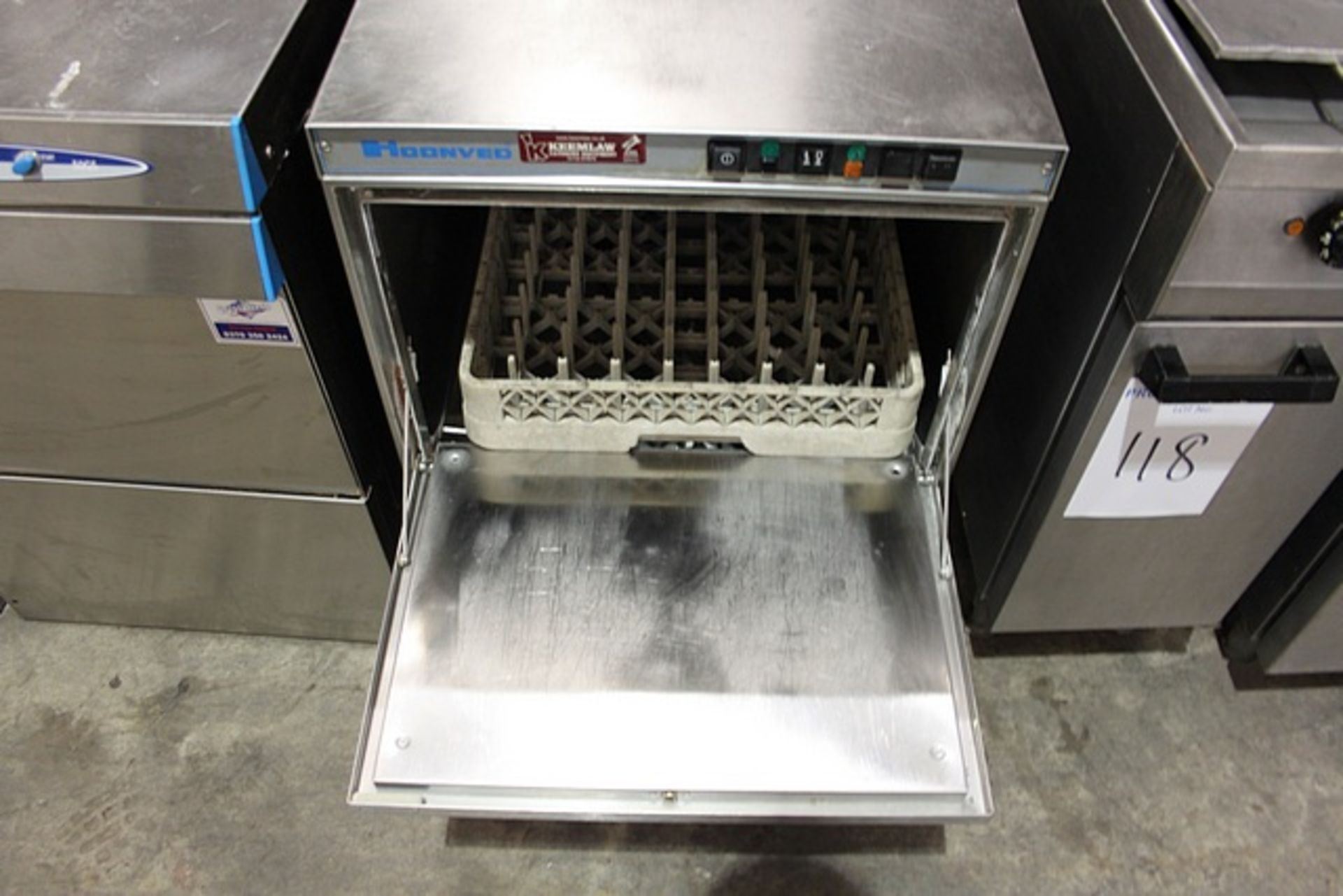 Hoonved 60BTPD under counter dish washer type Front-loading dishwasher baskets 30 pcs/hr pump - Image 2 of 2