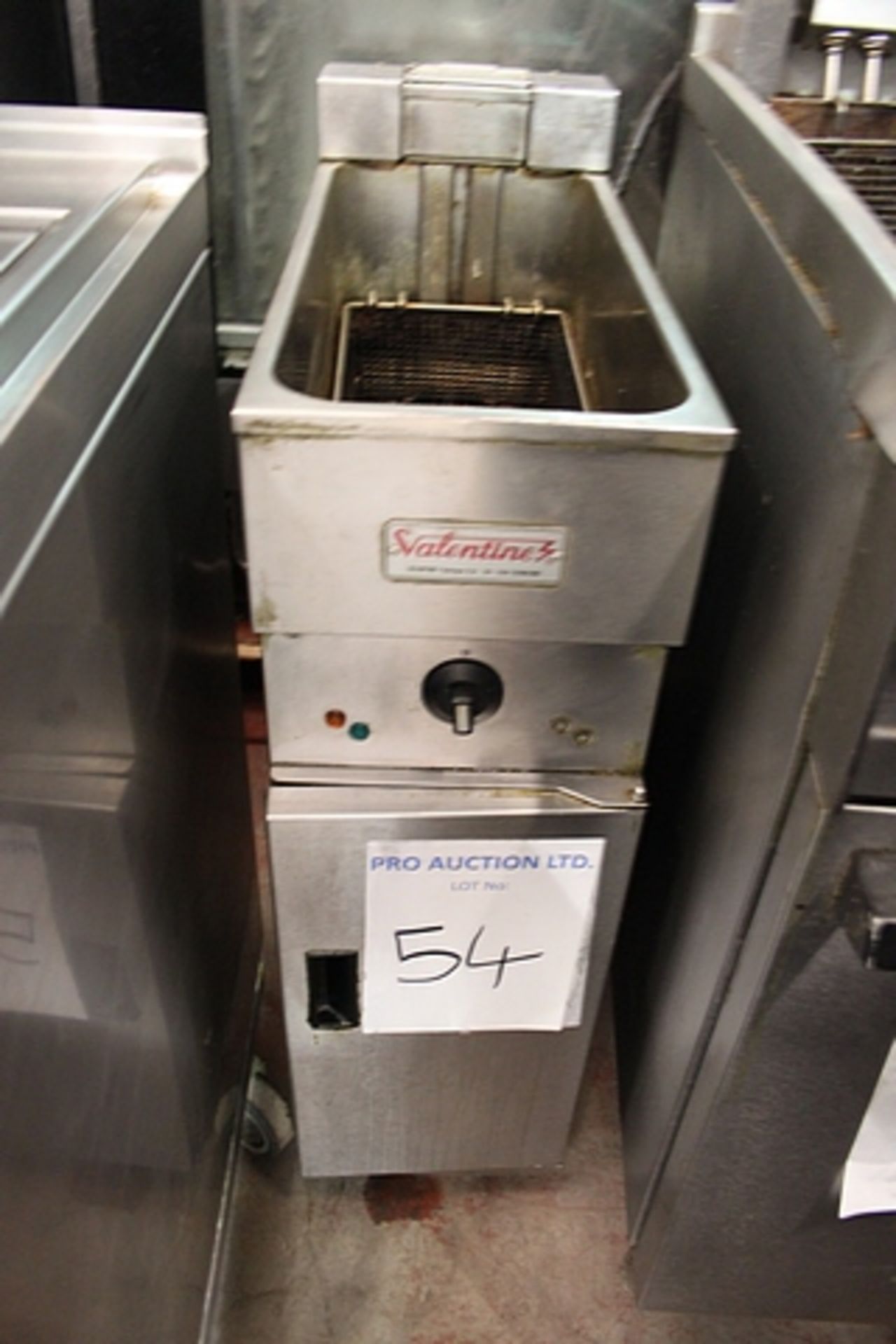 Valentine model V260 single tank single basket fryer SN ZU253A118K2 240v single phase